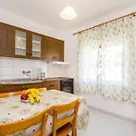Sonja E Boris Apartman